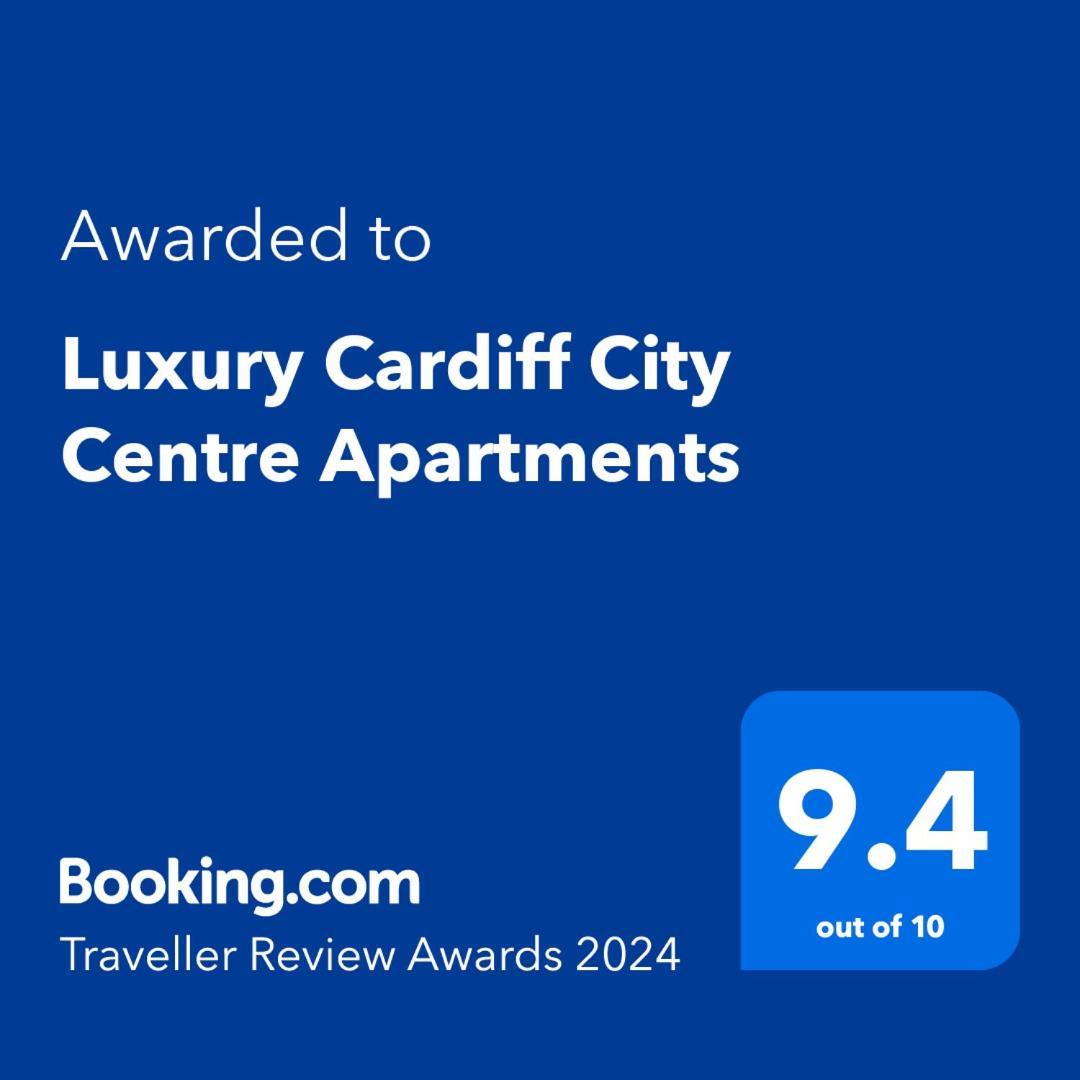Luxury Centre *